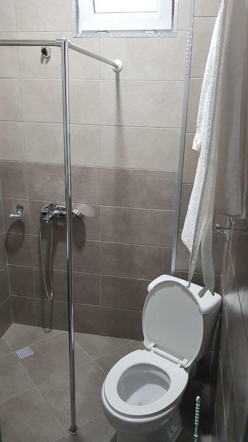 Femily Hotel In Batumi Mareti Str 2 외부 사진